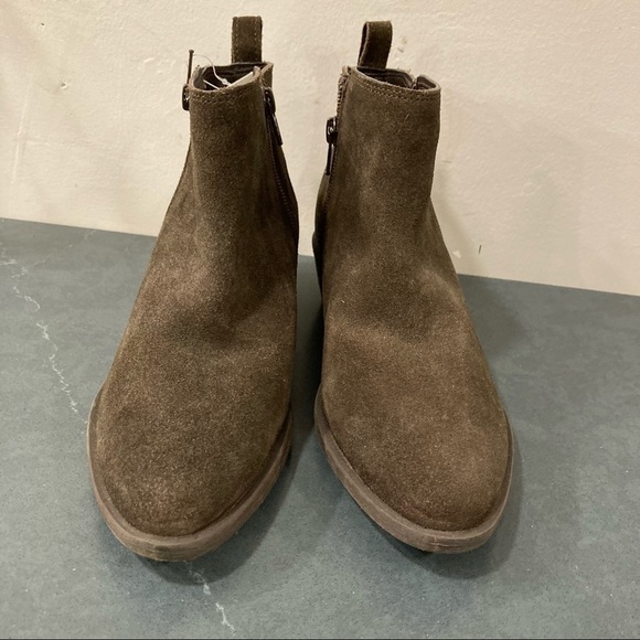 NWT attention sz 6 Mattie brown suede distressed ankle booties - Picture 6 of 14